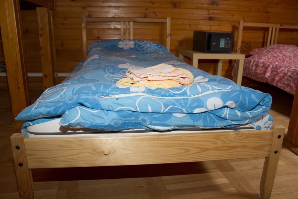 B&B Center & By Rdc Bucureşti